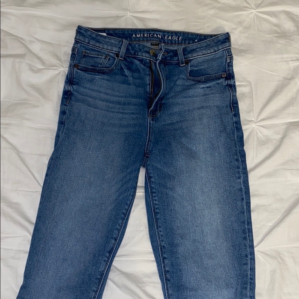 American eagle mom jeans